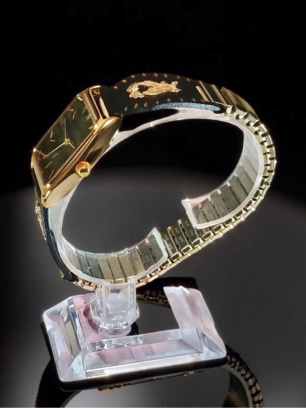 Men's Black Hills Gold Diamond Watch Featuring 10k Gold Eagles/Leaves NEW